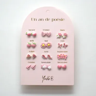Boucle d'oreille - Un an de...