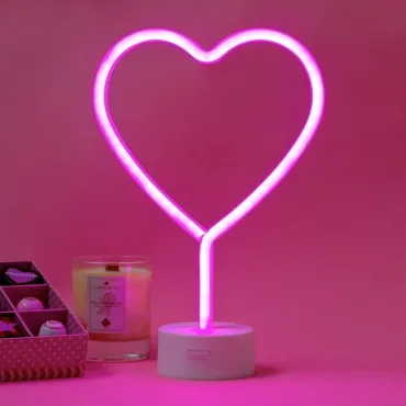 Lampe LED à Effet Néon - Cœur