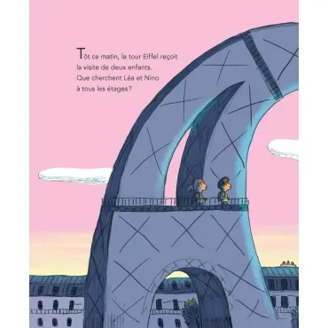 La tour Eiffel se balade à Paris