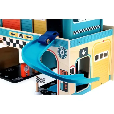 Garage en bois vintage, Vilacity