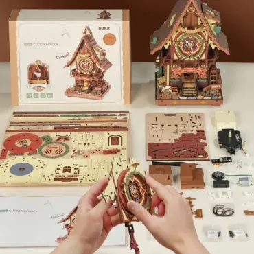 Horloge à coucou mécanique 3D en bois