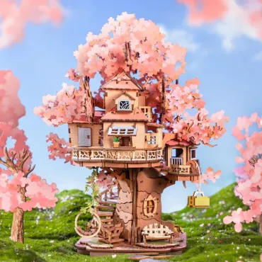 Maquette - Sakura Tree House