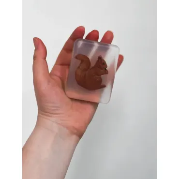 Savon avec figurine - Ecureuil