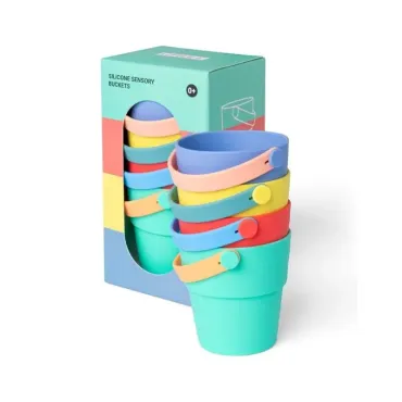 Seaux empilables en silicone