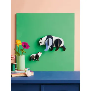 Big Wild Animals - Panda Family