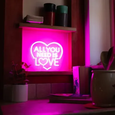 Lampe LED à Effet Néon - All You Need is Love