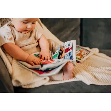 Livre bébé en tissu sensoriel - Mon petit journal - Les légumes