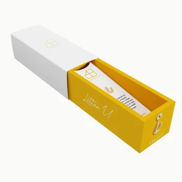 Charm - Lettre U