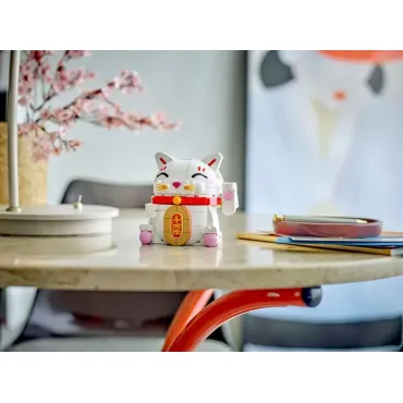 Le chat porte-bonheur
